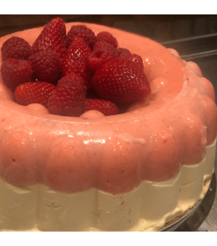 COURONNES GLACÉES - GLACE NOISETTE ET SORBET FRAISE DES BOIS